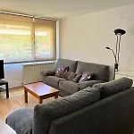 Apartament Con Jardin En